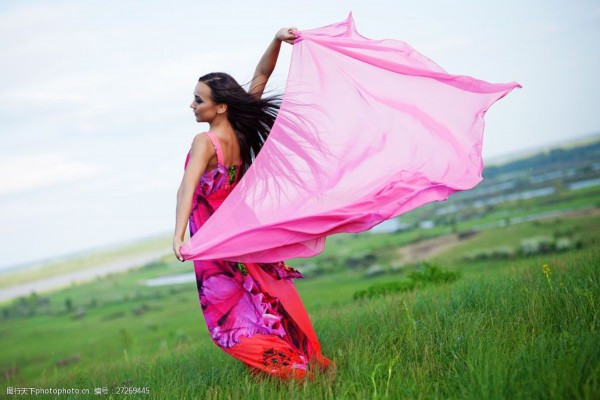 武汉街头免费茶香润心田